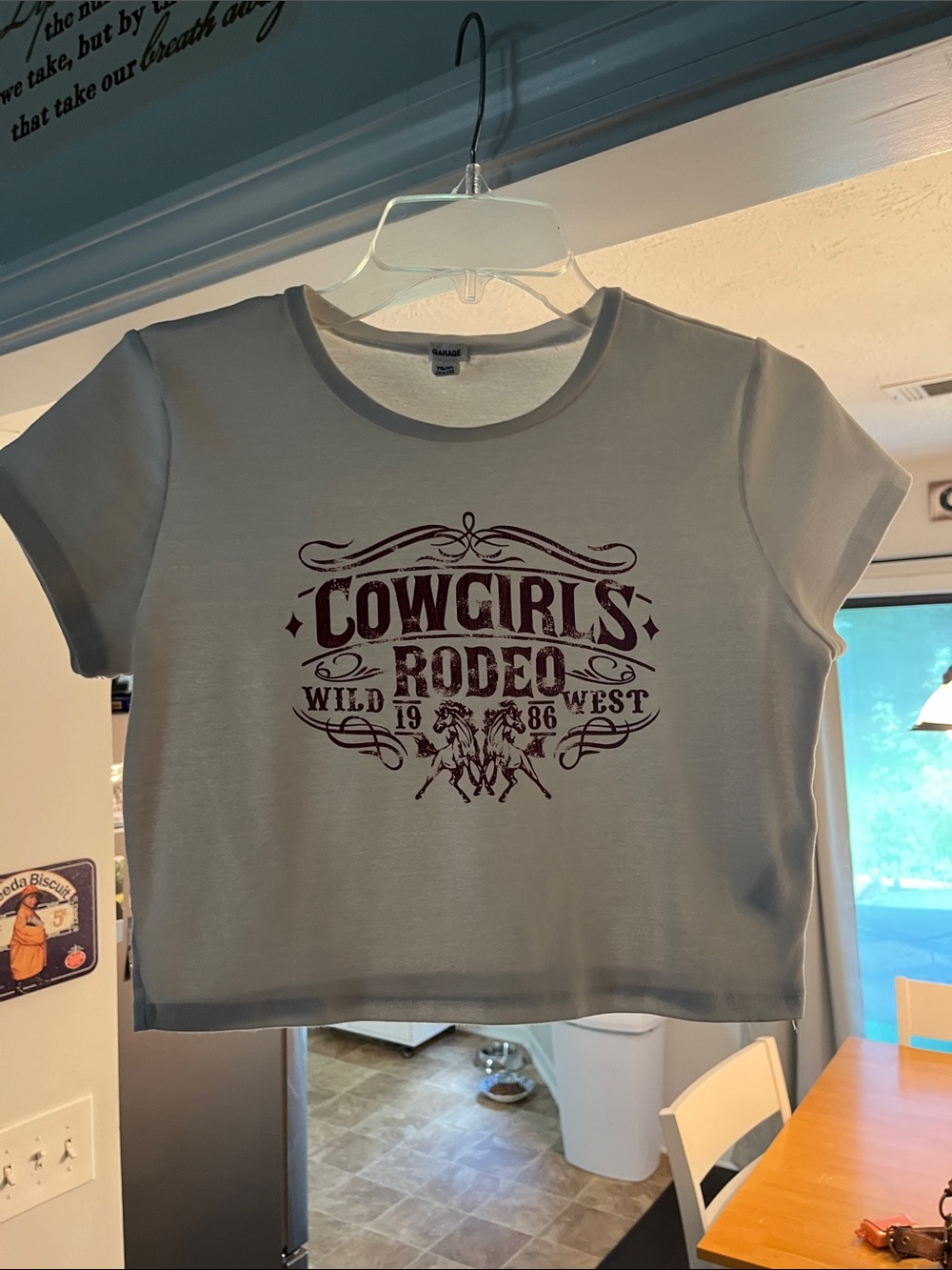 GARAGE Cowgirls Rodeo Graphic Crop Tee - White XL